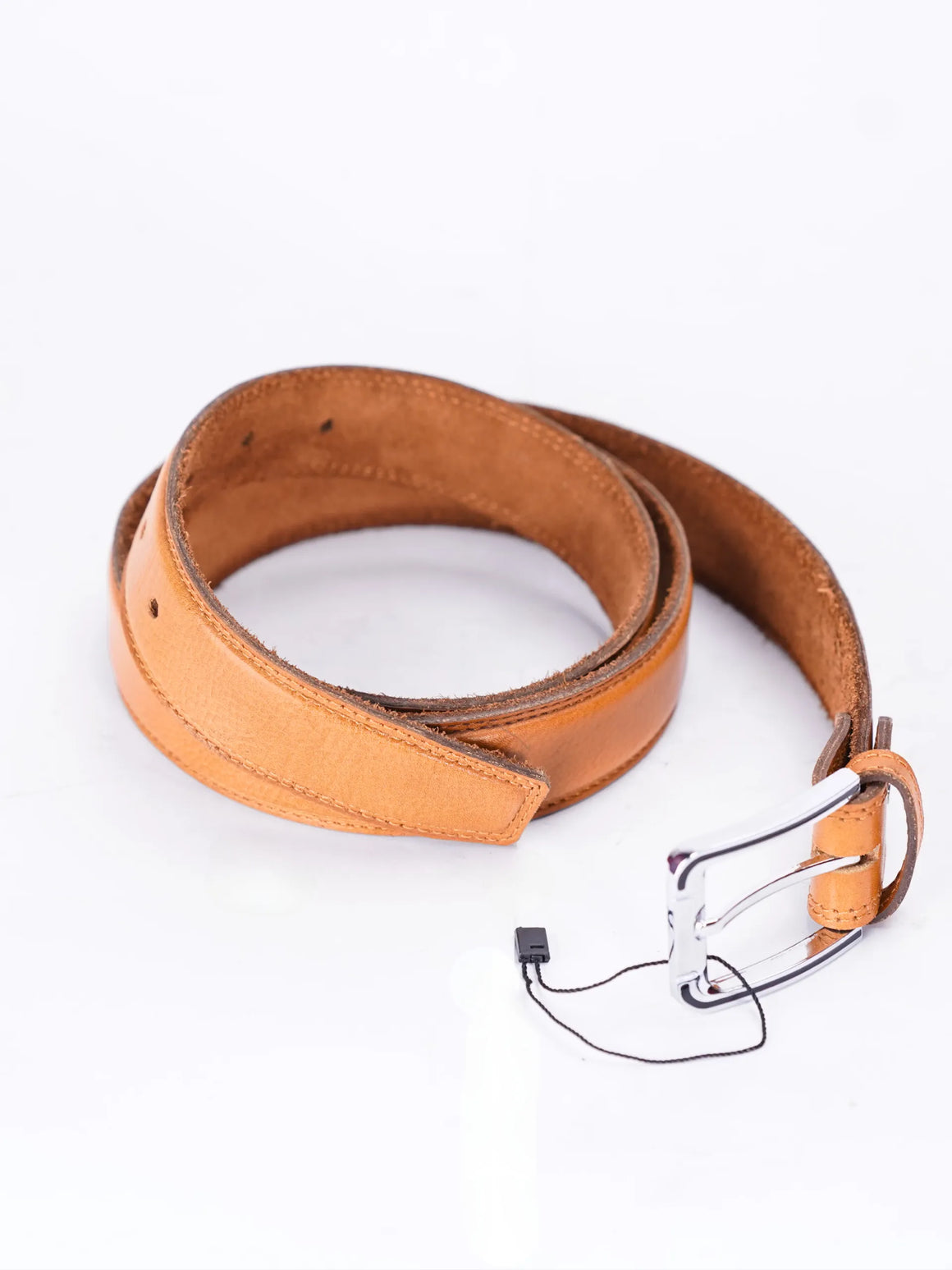 Tan Leather Belt – Elegant, Durable, and Versatile Accessory