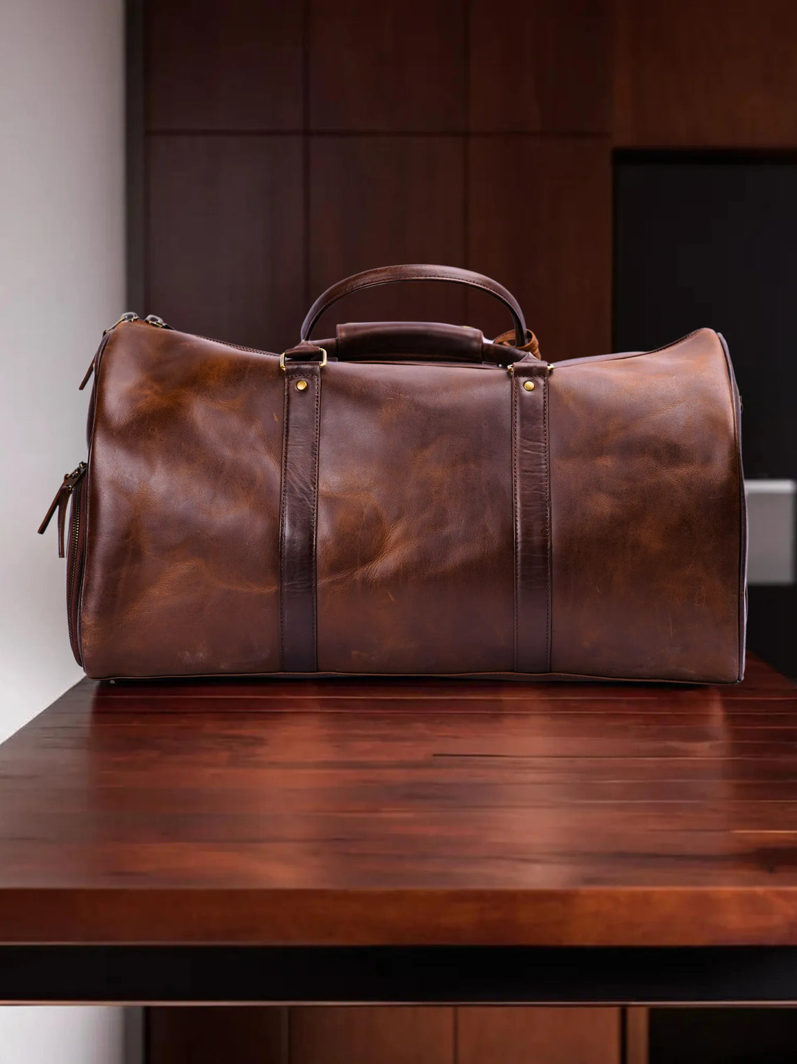 Leather Made Large Size Travel Bag